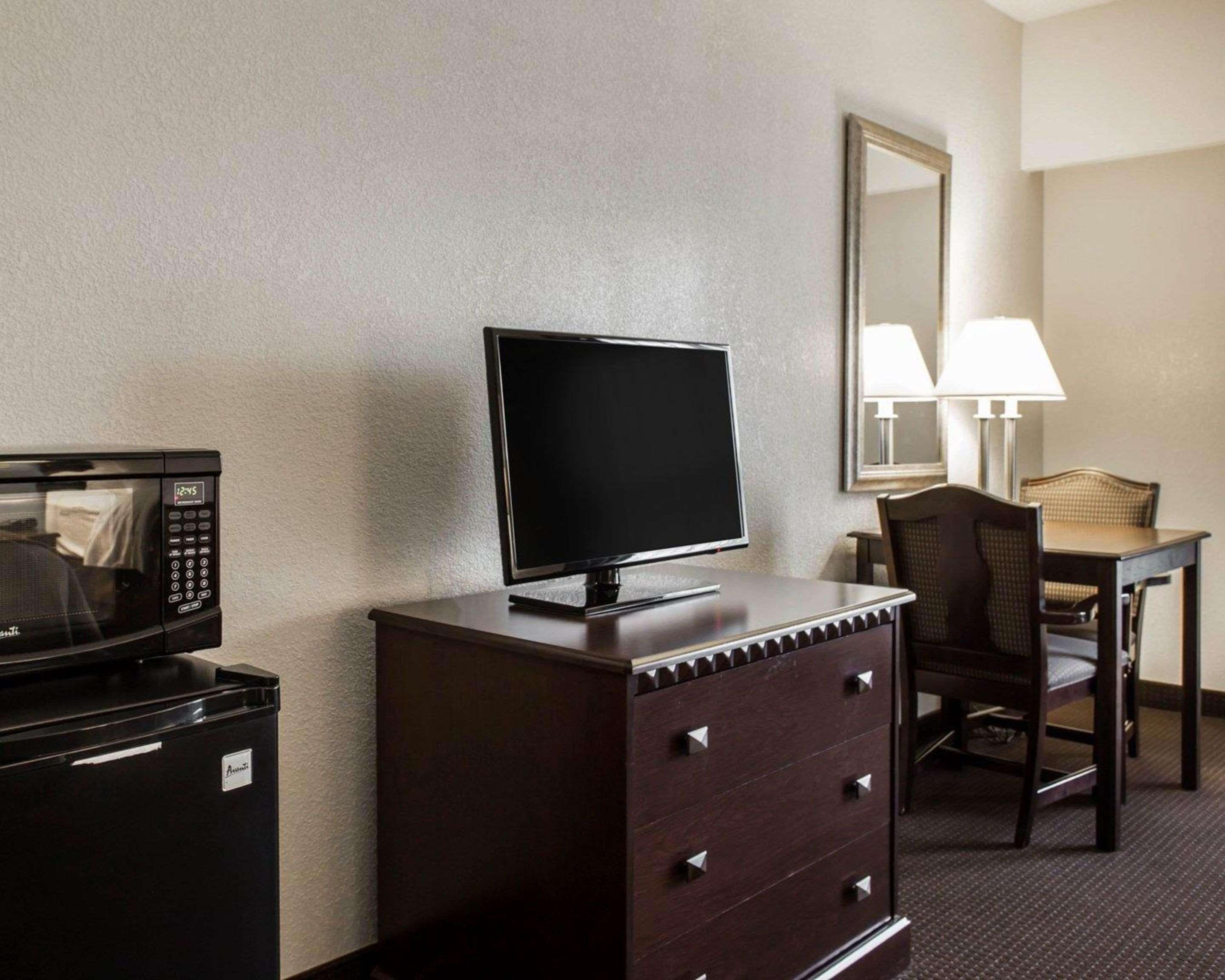 Comfort Inn & Suites Lumberton Central I-95 Extérieur photo